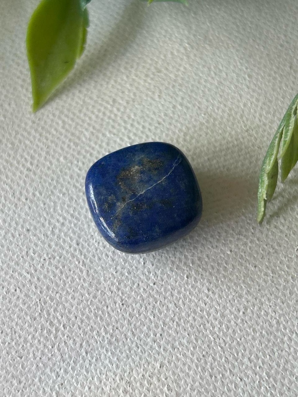 Small Lapis Lazuli Tumbled Stone 6g